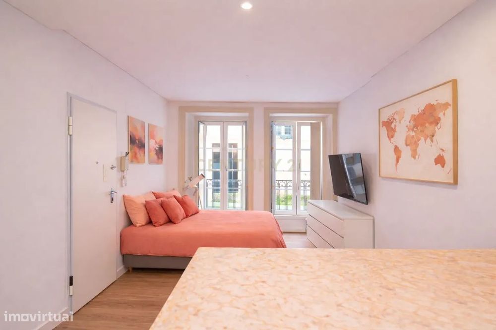 Apartamento T0 em São Vicente, Lisboa - Oportunidade Única