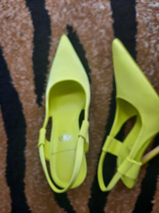 Buty damskie szpilki  Zara limonka 38 nowe
