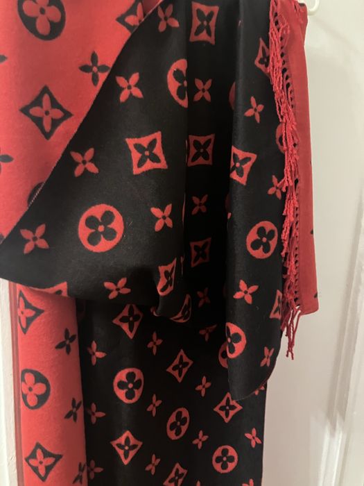 Шарф ширина 57 см