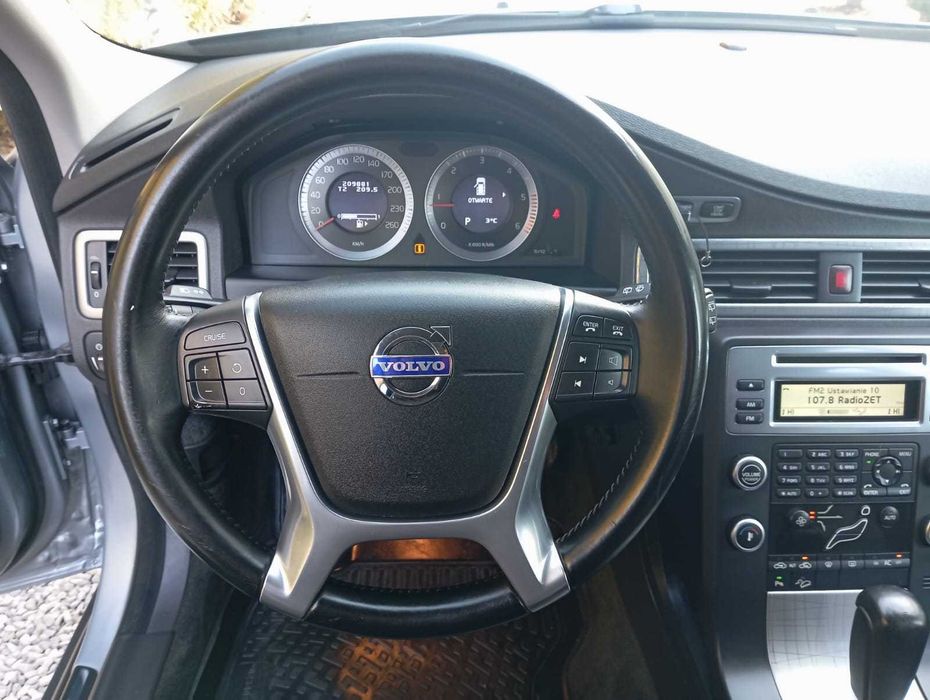 Volvo XC 70, zadbane, mały przebieg, Brak Rdzy