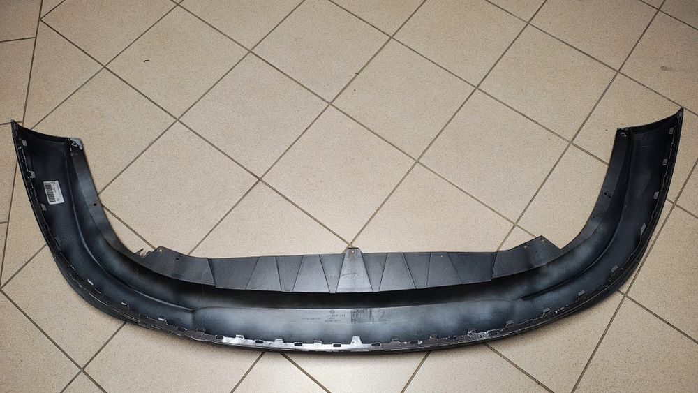 VW Passat B6 R-line zderzak przod spoiler