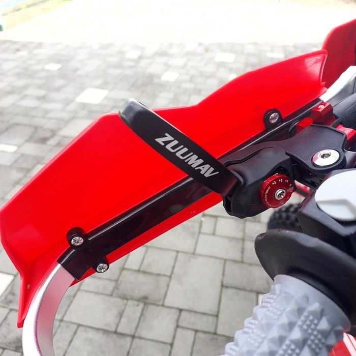 Мотоцикл GEON TRX 300 YGH, LX176FMN, 26 к.с, 21/18 балансвал, доставка