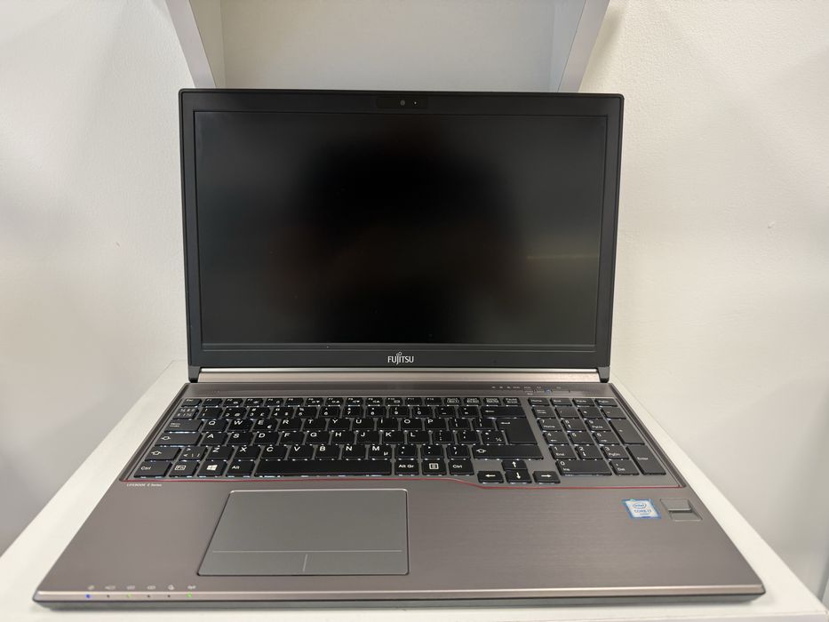 Laptop Fujitsu LifeBook E756-i7/8GB/500GB SSD/podswietlana klawiatura/sklep/gwarancja