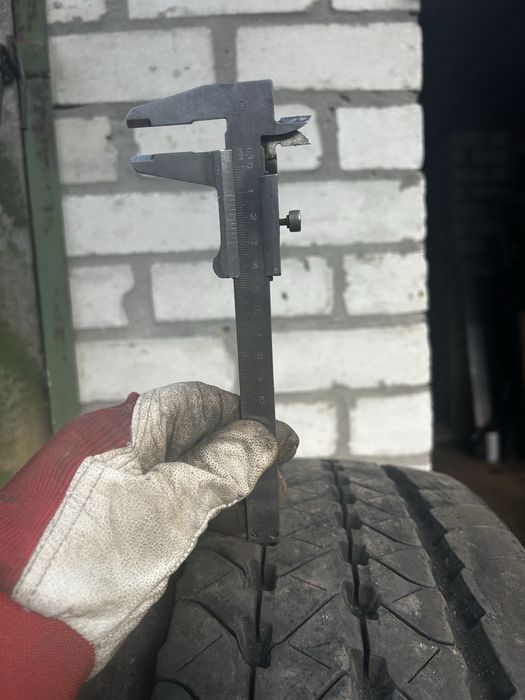 GoodYear KMAX S      265/70/19.5