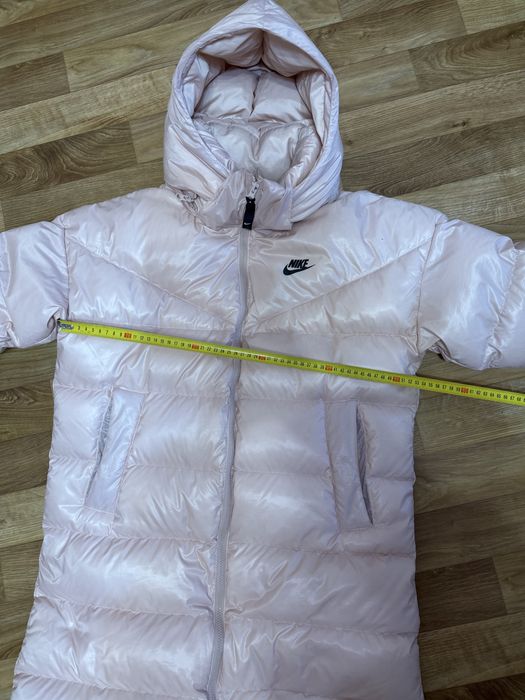 Жіночий пуховик nike therma-fit