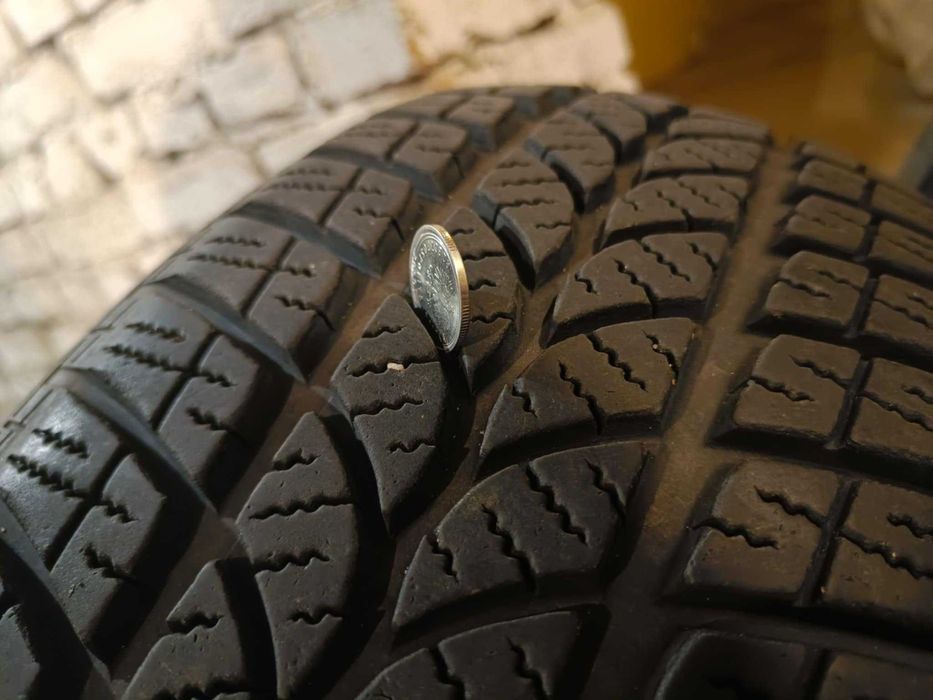 Sprzedam opony zimowe KORMORANY .