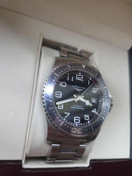 Годинник Longines HydroConquest