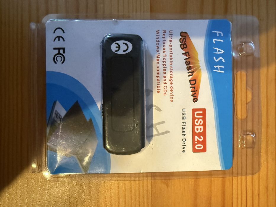 Pendrive z dyktafonem 4GB VOS