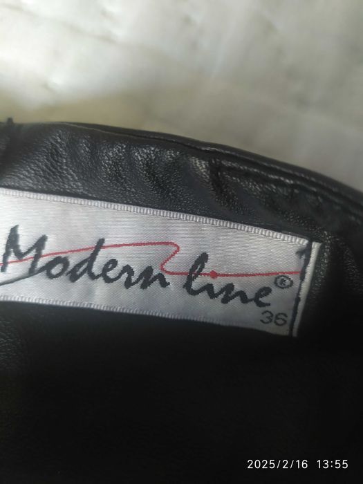 Czarna mini spódniczka z ekoskórki