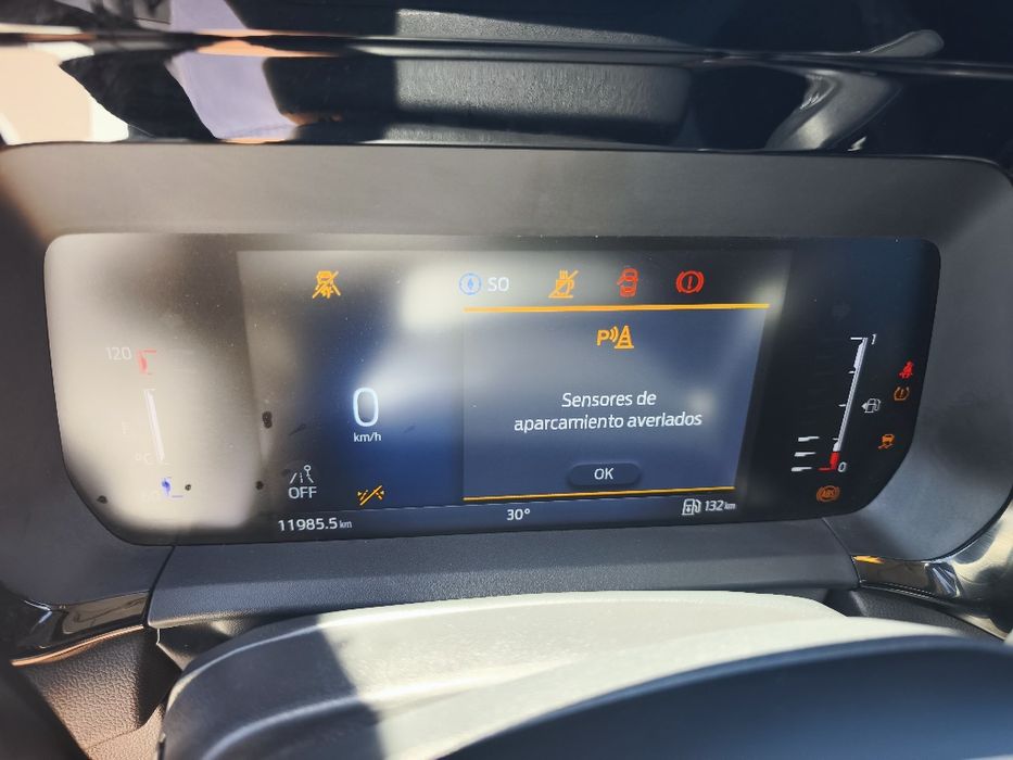 Ford tourneo sinistrado