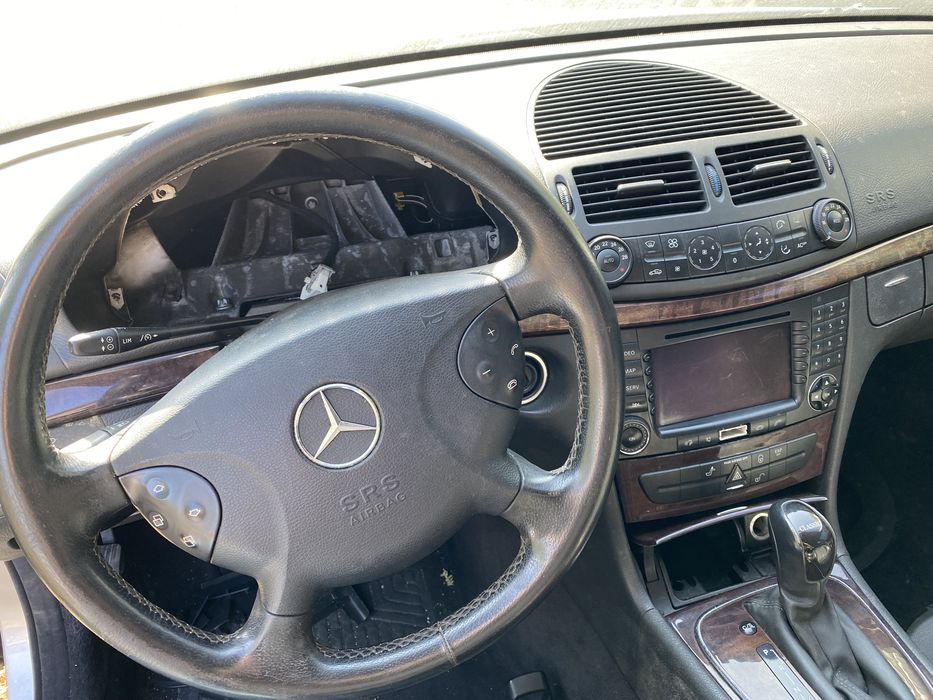 MERCEDES W 211  220 CDI ANO 2003