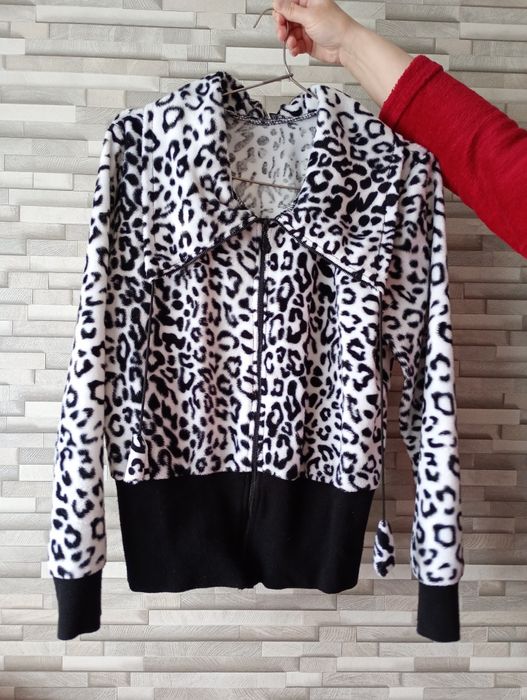 Женская кофта лео