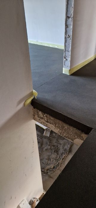 Styrobeton, Posadzki z mixokreta piana pur