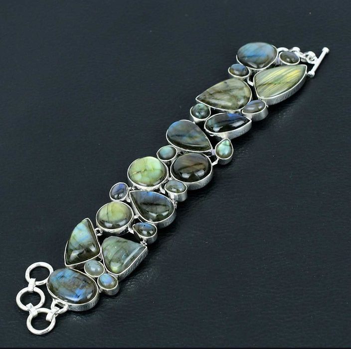 Piękna srebrna bransoleta z labradorytami