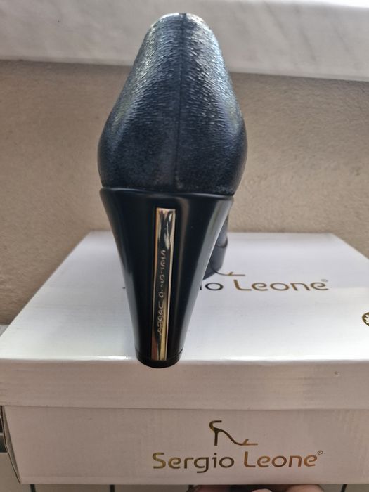 NOWE półbuty na koturnie, r.40