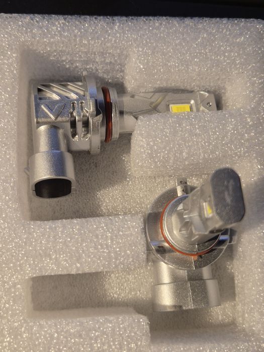 Żarówki LED HB3 9005