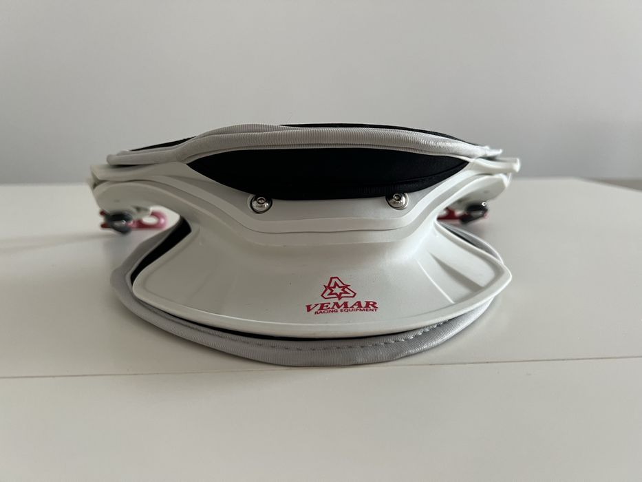 Colar protetor cervical
