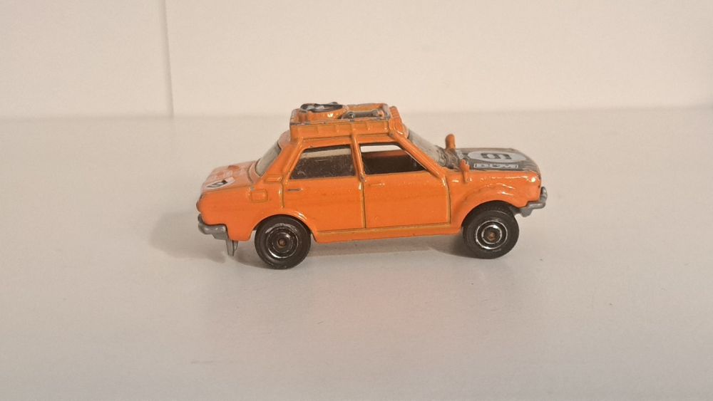 77-E/26 Matchbox Datsun 501 z 2016roku