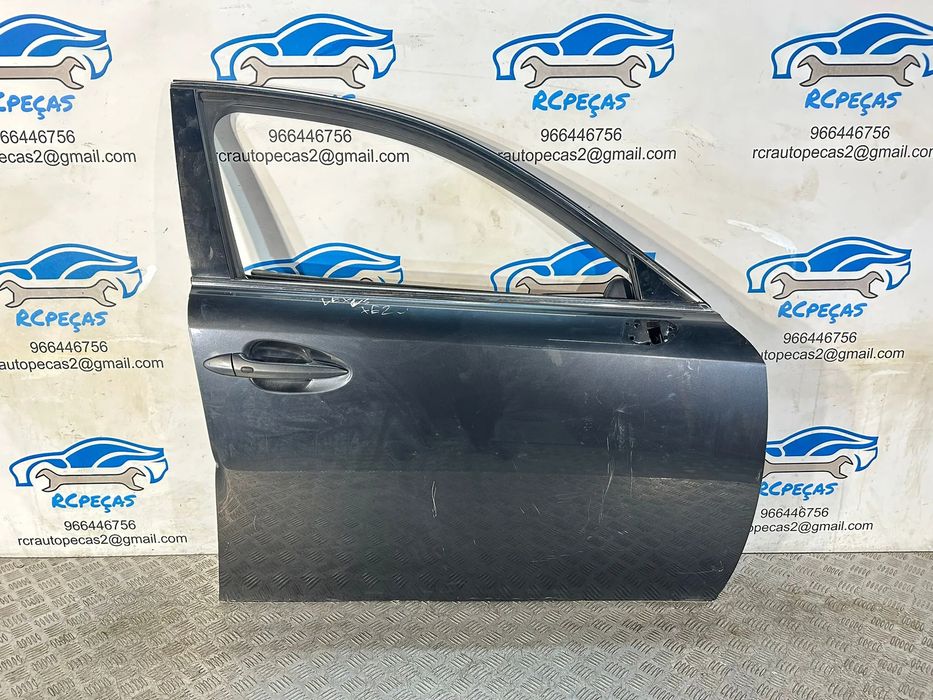 Porta Direita Frente Frontal Lexus IS220d IS250d XE20 2005 - 2013