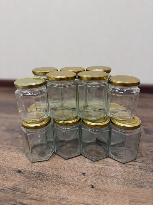 Продам банки з кришками