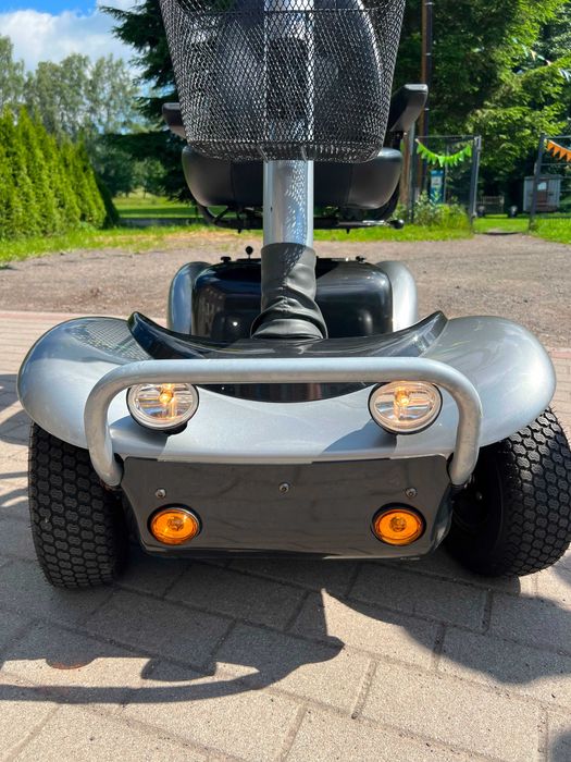 Skuter elektryczny inwalidzki 4-kołowy – stan jak nowy – nowe akumulatory