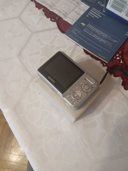 Sony Cyber-shot DSC-S730