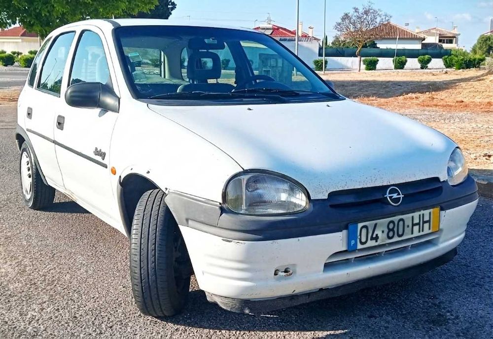 Opel Corsa Swing 1.4 Gasolina 5 Portas 1996 - MOTOR NOVO (rectificado)