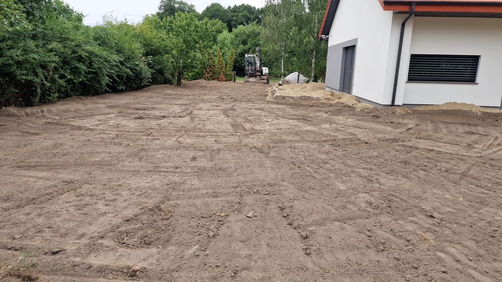 Mecalac usługi, koparka, koparko-ładowarka, kruszywa, kucie młotem,