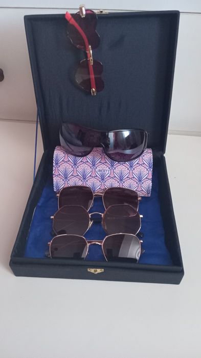 Очки солнцезащитные. Цена за лот.