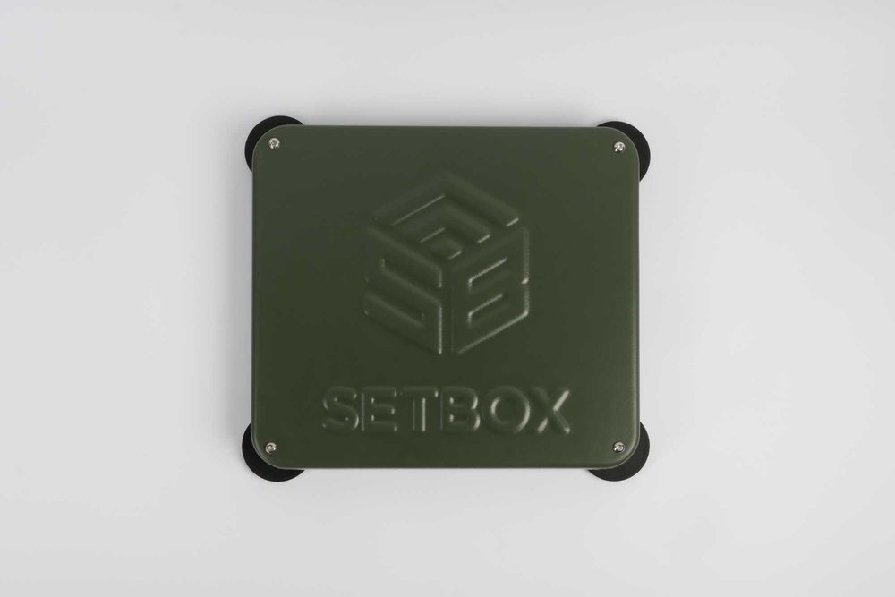 Корпус для Starlink Mini на авто