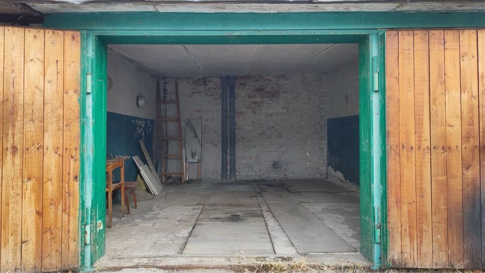 Продам  Гараж з ямою Кривий Ріг