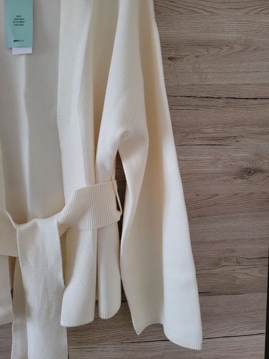 Sweter Ginatricot