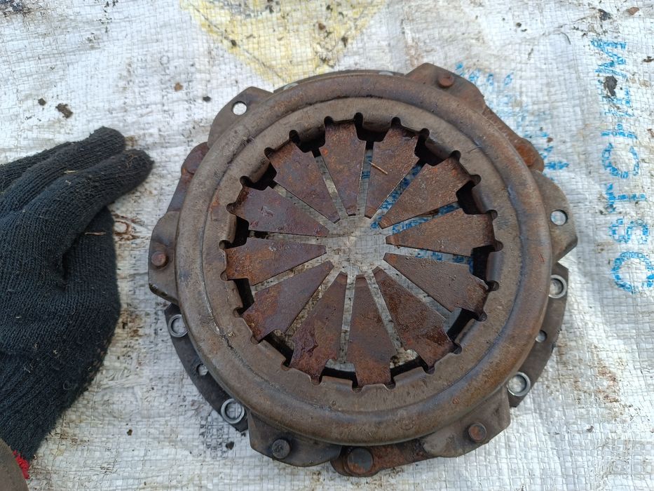 Корзина зчеплення ЗАЗ Таврія