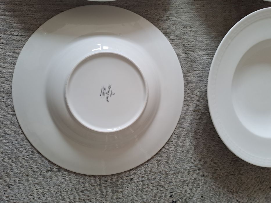 Duże Talerze głęboke  Villeroy & Boch  AMANTI średnica 30cm / 9cm.