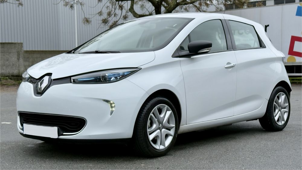 RENAULT ZOE 41 kWh C/IVA DEDUTIVEL APENAS 14 MIL KMS