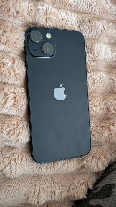 Sprzedam iPhone 13 128g