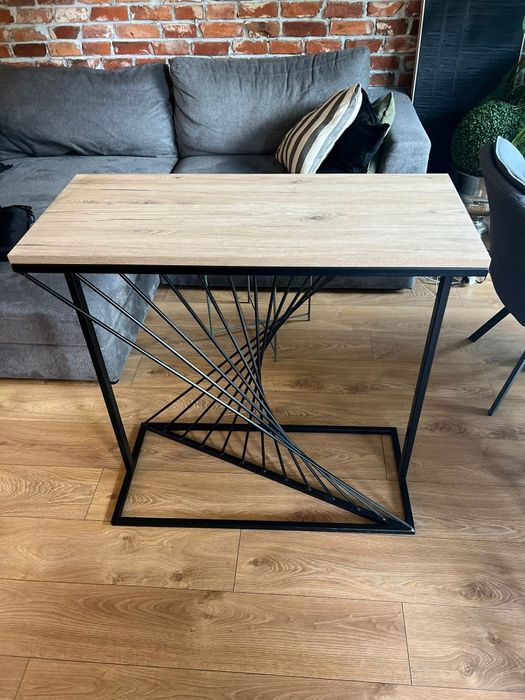 Konsola loftowa nowoczesna