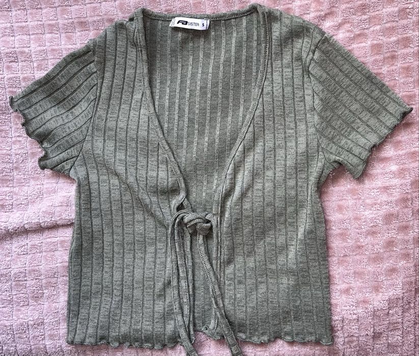зелений кардиган футболка топ на завʼязках шнурках fb sister