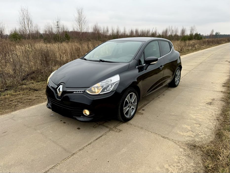 Renault Clio benzyna klima stan bdb sprowadzony zarejestrowany