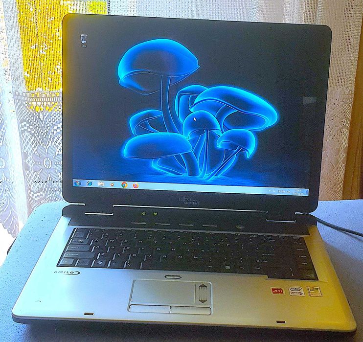 Laptop FUJITSU SIEMENS Amilo Pi1536