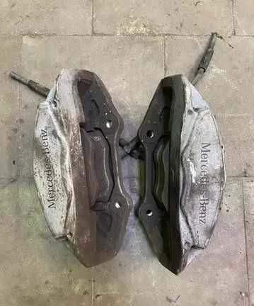 Суппорт передний левый правый Mercedes C-class W205 2015-2021