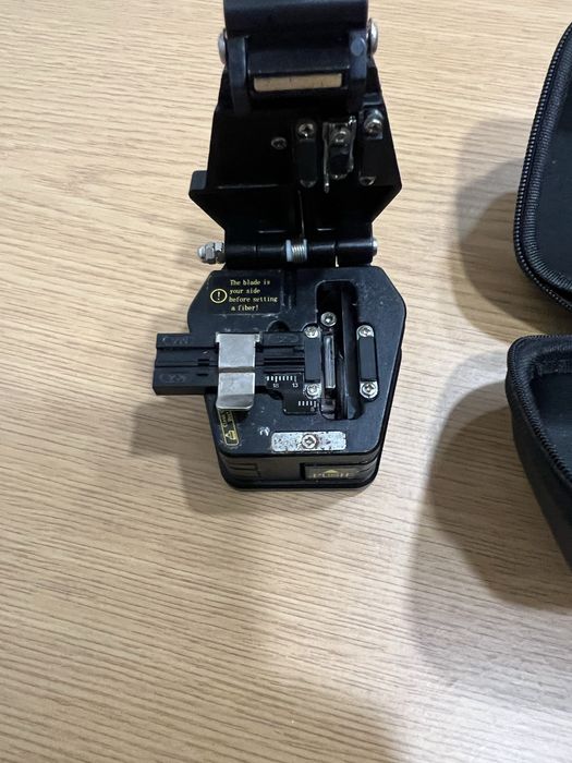 Máquina de corte de fibra ótica SLK-6C usada