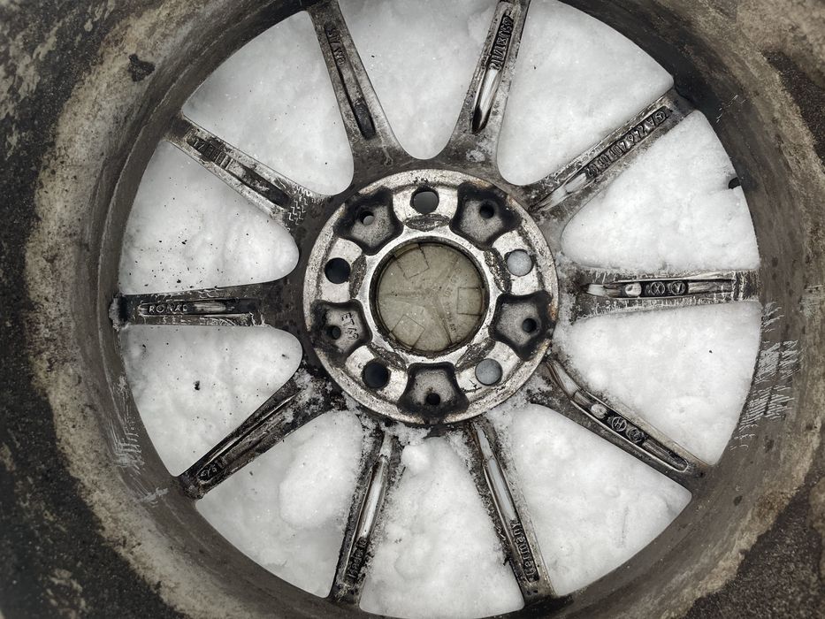 Колеса Мерседес 215/60 17с в зборі