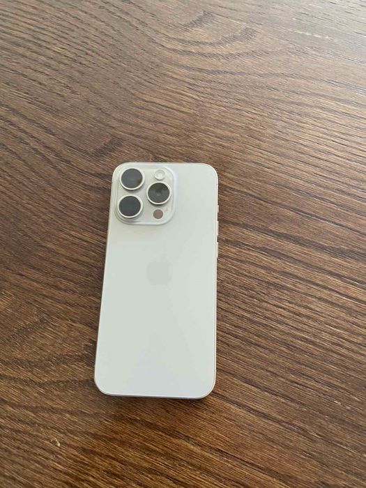 Продам свій Iphone 15 pro 128gb
