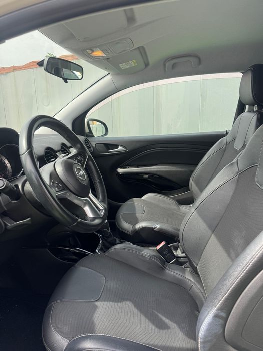 Opel Adam, Gasolina