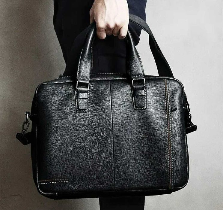 Мужской кожаный портфель с большим объемом для бизнеса и документов