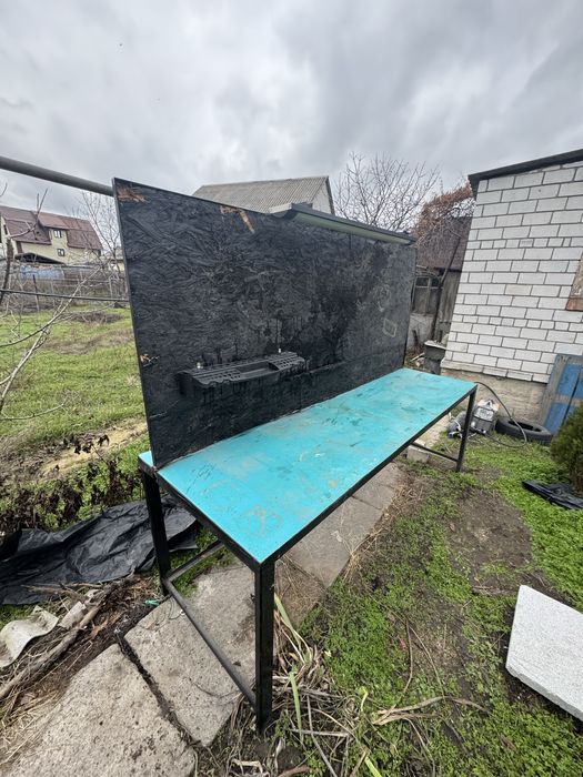 Верстак слесарный