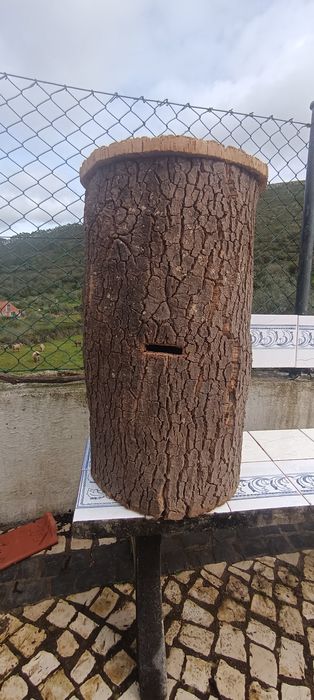 Cortiços Artesanais para Abelhas e Decoração!**
 Cortiços Artes