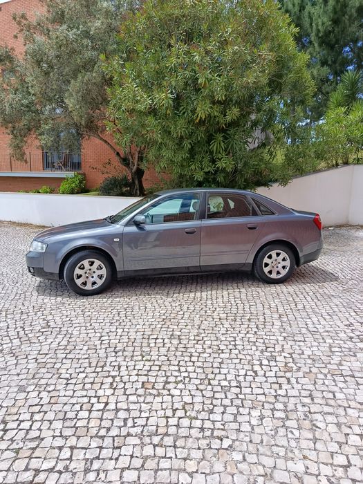 Audi A4 1.9 TDI  130CV PD em muito bom estado!!!