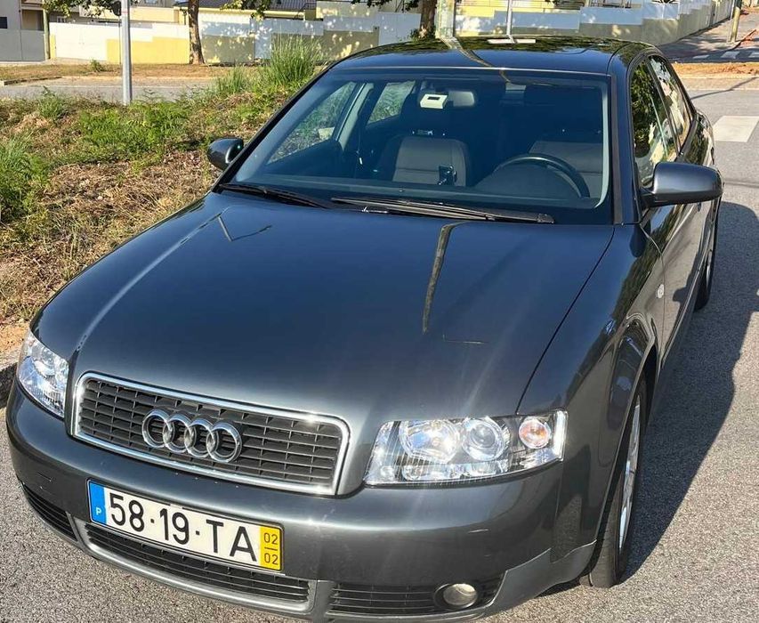 Audi A4 B6 1.9 TDI Sport 2002 130 CV